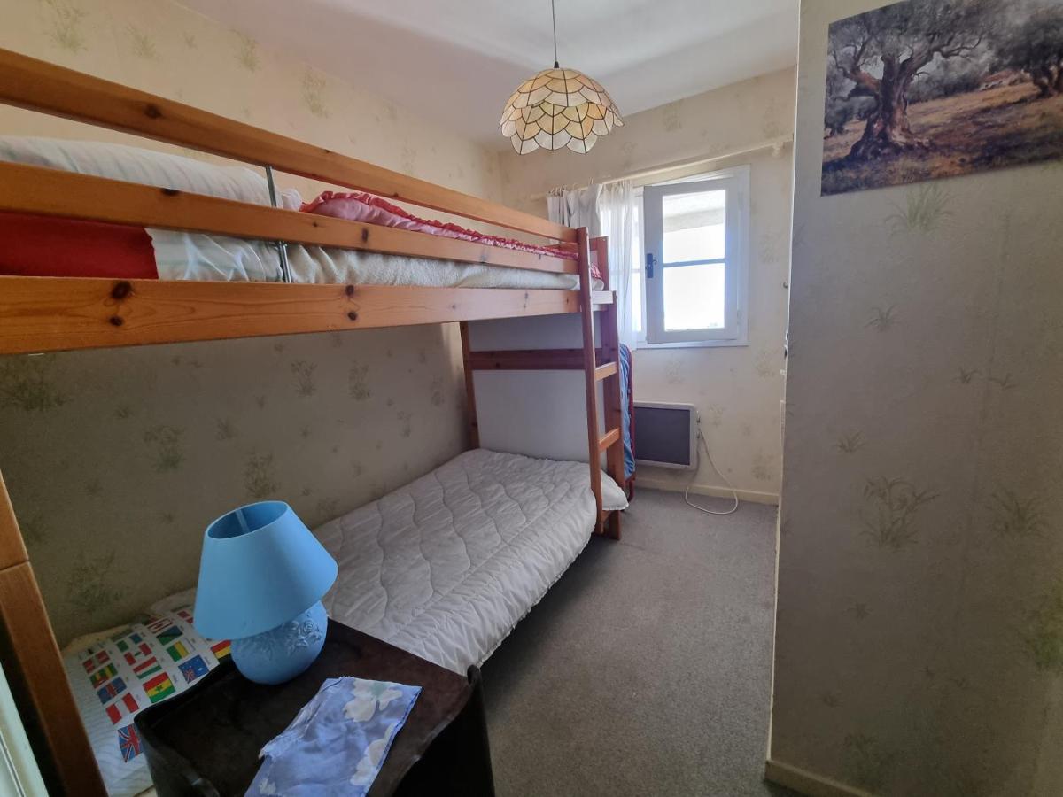 Les Conils - Gites Et Chambres D'Hotes Saint-Pierre-de-Vassols Экстерьер фото