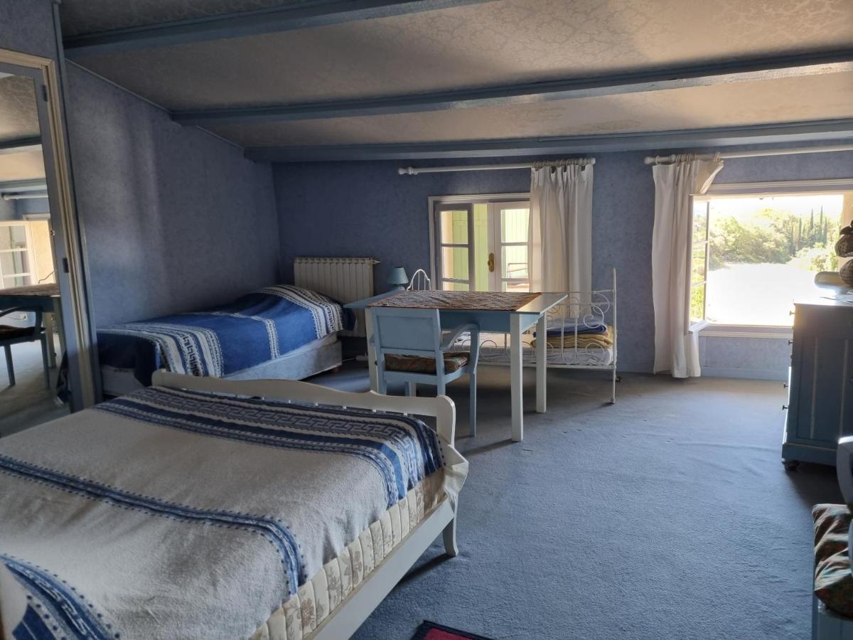 Les Conils - Gites Et Chambres D'Hotes Saint-Pierre-de-Vassols Экстерьер фото